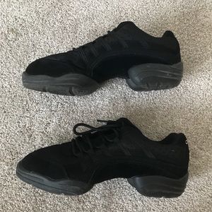 Hip hop dance shoes